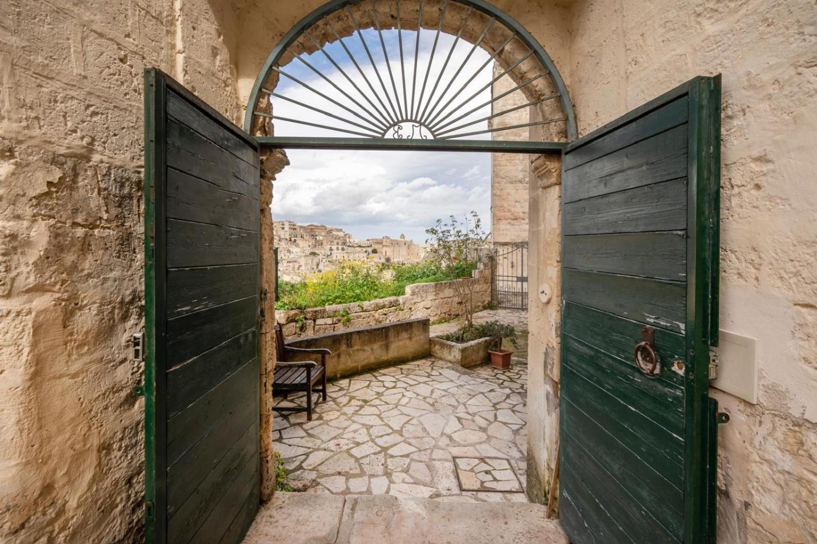B&B La Corte Matera Bagian luar foto